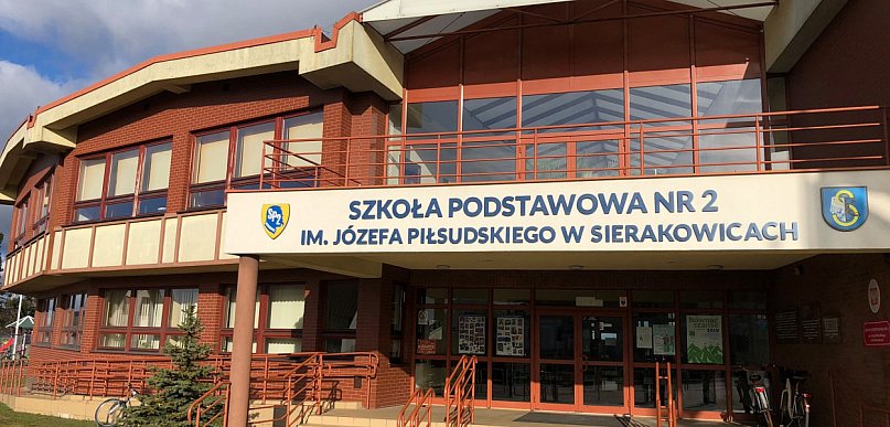 Trwa konkurs na stanowisko dyrektora SP nr 2 w Sierakowicach