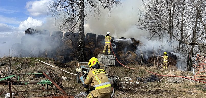Kistowo. Pożar na terenie jednego z gospodarstw
