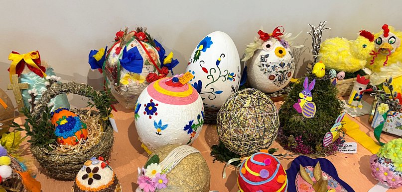 Somonino. Kto stworzył najpiękniejsze pisanki oraz kurki wielkanocne?