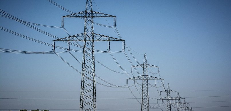 Urządzenia przesyłowe na działce – prawa właściciela nieruchomości