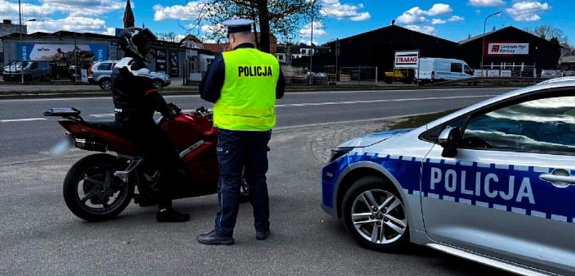 Policja apeluje o rozwagę na drodze. Spodziewajmy się wzmożonych kontroli