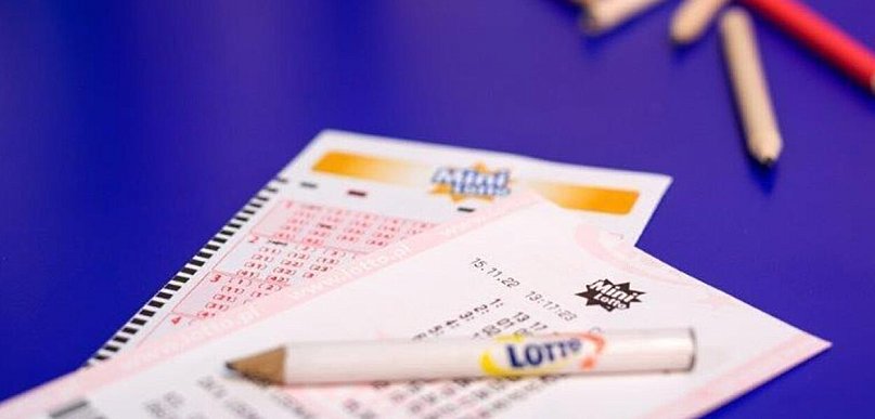 Sierakowice. Ktoś trafił "piątkę" w Mini Lotto i zgarnął spore pieniądze