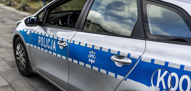 Łapino Kartuskie. Pościg za kierowcą dostawczaka
