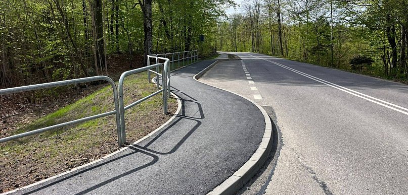 Trasa pieszo-rowerowa Prokowo-Sianowo już gotowa. Koszt to 2,7 mln zł