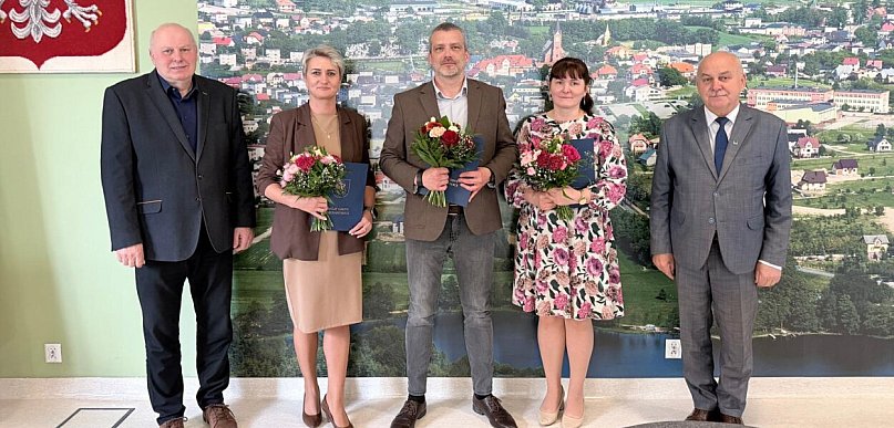 Sierakowice. Zmiany i nominacje w oświacie. Spotkanie z dyrektorami szkół