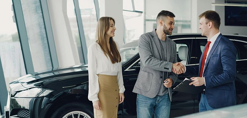 Czym różni się leasing od wynajmu samochodu? Poradnik dla przedsiębiorców