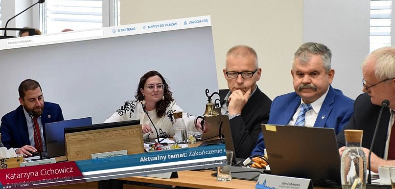 Żukowo. Rekordowe obrady. Wtorkowa sesja zakończyła się... w środę