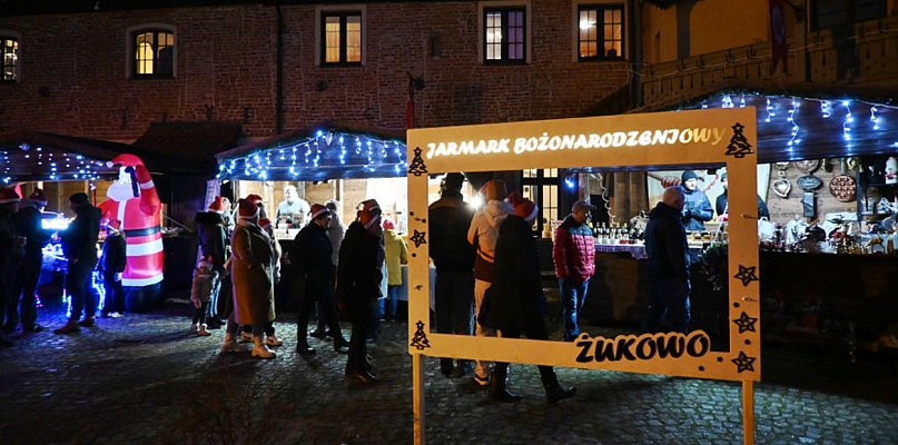 Żukowo. Chętni wystawcy już mogą zgłaszać swój udział w Jarmarku Świątecznym - 73044
