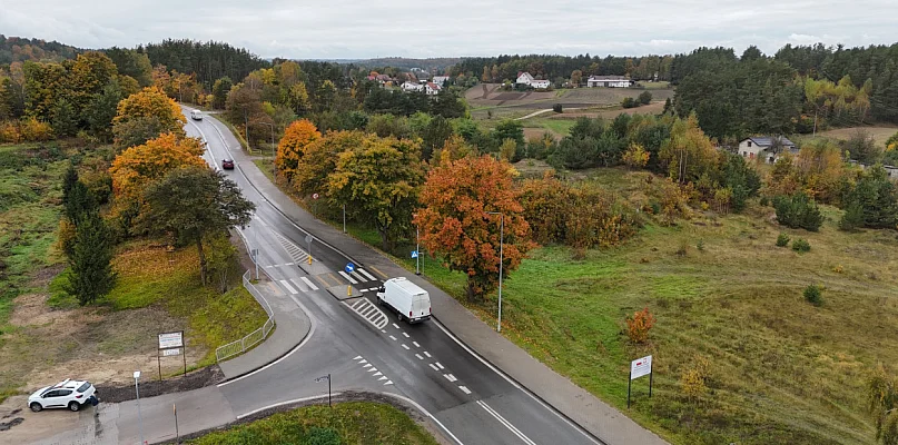 Bezpieczniej w Borkowie. Zakończono budowę przejścia dla pieszych na DW 211 - 73106