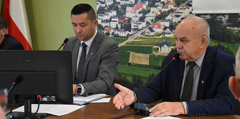 Sierakowice. Burza na sesji! Kto się boi referendum? - 73868