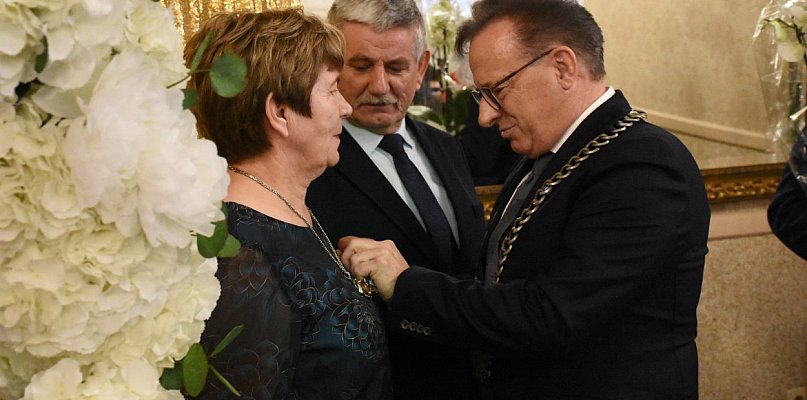 Przodkowo. Medale i życzenia dla par, które przeżyły z sobą wiele lat - 74156