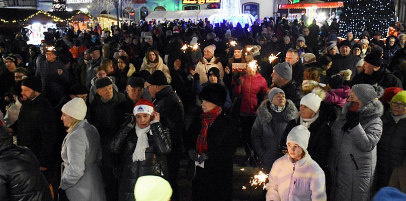 Świąteczna atmosfera w sercu Kartuz. Kaszubska Wigilia z poczęstunkiem - 74673