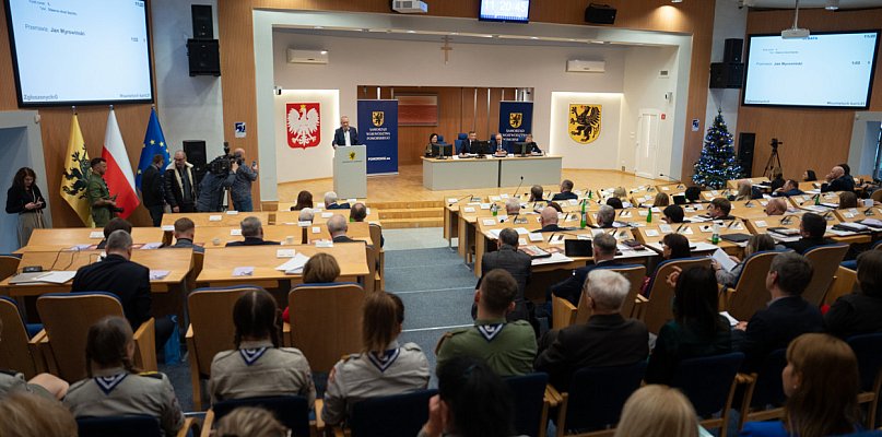 Radni sejmiku przyjęli budżet. Są też środki dla gm. Kartuzy i Przodkowo - 75572