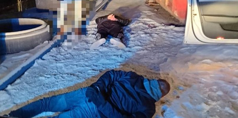 Policyjna zasadzka na włamywaczy grasujących w Chwaszczynie - 76045