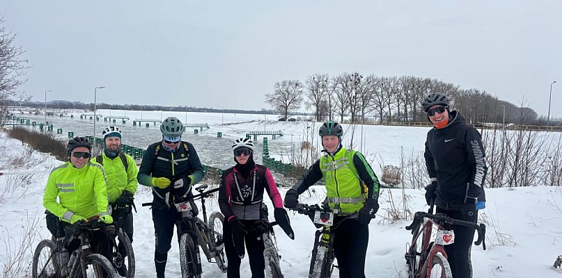 Rowerowa sztafeta na rzecz WOŚP. Natalia pokonała wiatr i mróz