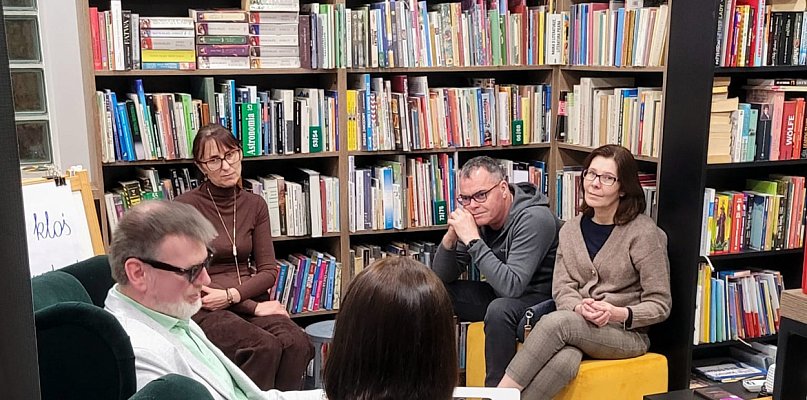 Wiosna pełna wrażeń w bibliotece w Żukowie. Czekają inspirujące spotkania!