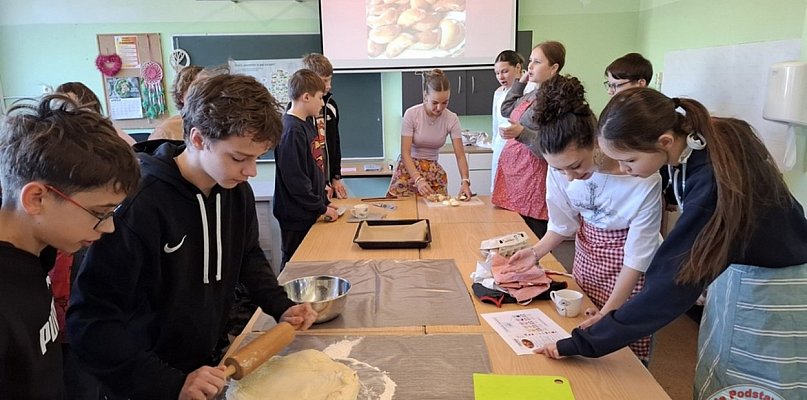 Uczniowie z Kartuz poznawali kulturę swoich rówieśników na Łotwie