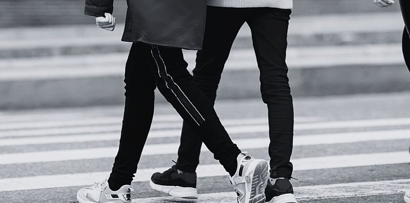 Miszewo. Ktoś nagabywał uczniów na przystanku? Sprawę bada policja