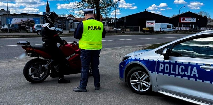 Policja apeluje o rozwagę na drodze. Spodziewajmy się wzmożonych kontroli