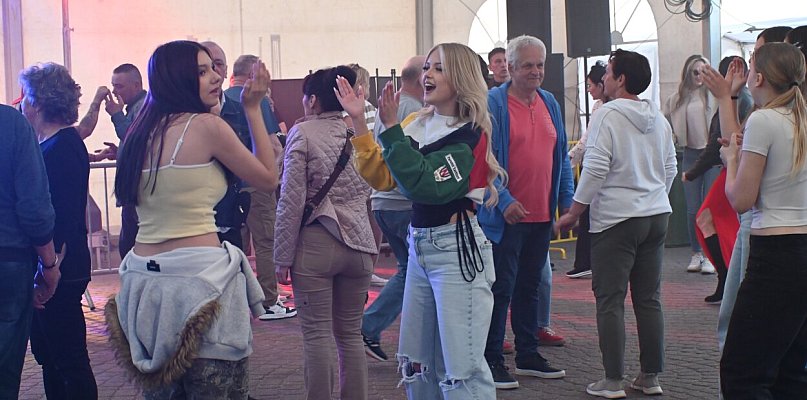 Ostrzyce. Disco majówka znów przyciągnęła  fanów tanecznej muzyki