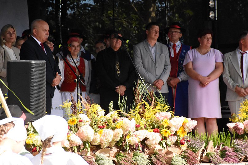 Dożynki gm. Sierakowice w Gowidlinie