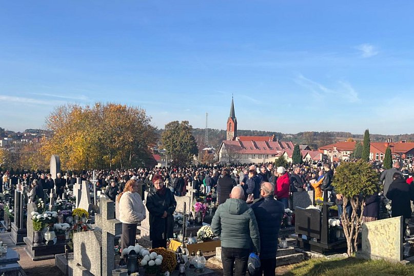 Wszystkich Świętych w Gowidlinie