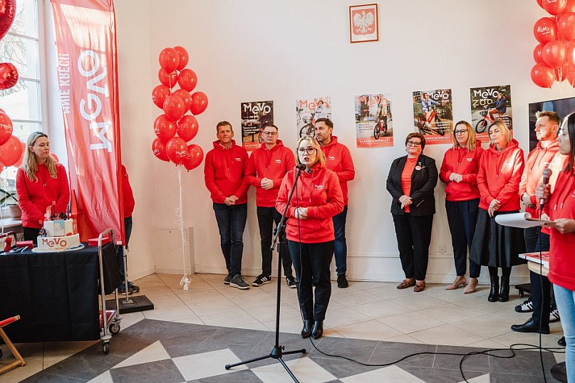 Drugie urodziny Mevo