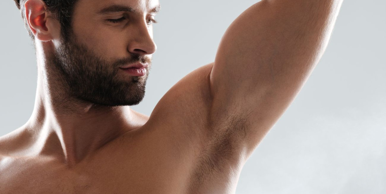 Jak wybrać dezodorant męski o długotrwałym działaniu?