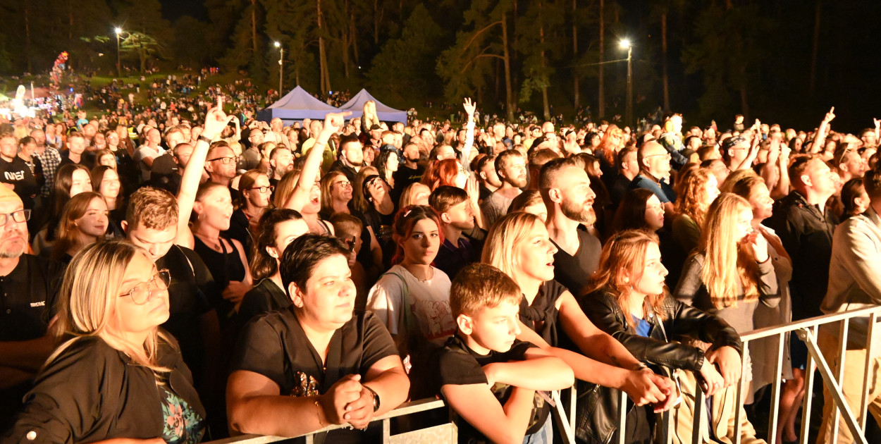 Zespół Happysad gwiazdą Muzy nad Jeziorkiem w Żukowie. Kto jeszcze zagra?