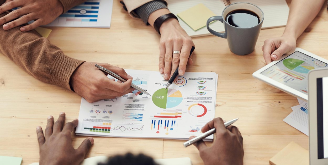 Najczęstsze błędy w Meta Ads, przez które budżet znika bez efektów