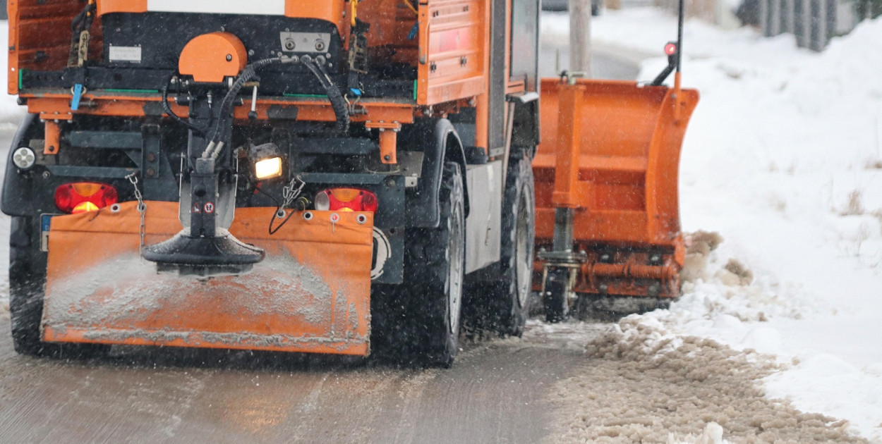 Akcja zima drenuje budżety samorządów. "Najdrożej od lat"