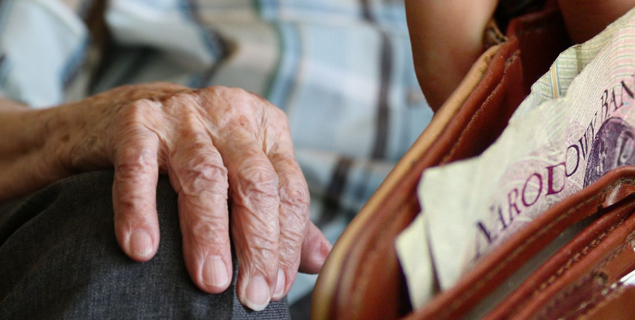 Od marca wzrosną najniższe emerytury i renty. Na jaką kwotę można liczyć?