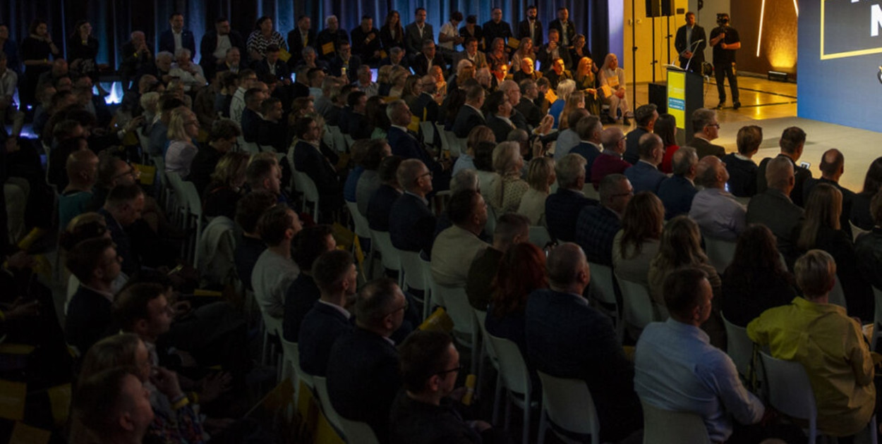 Członkowie partii mówią o końcu Polski 2050