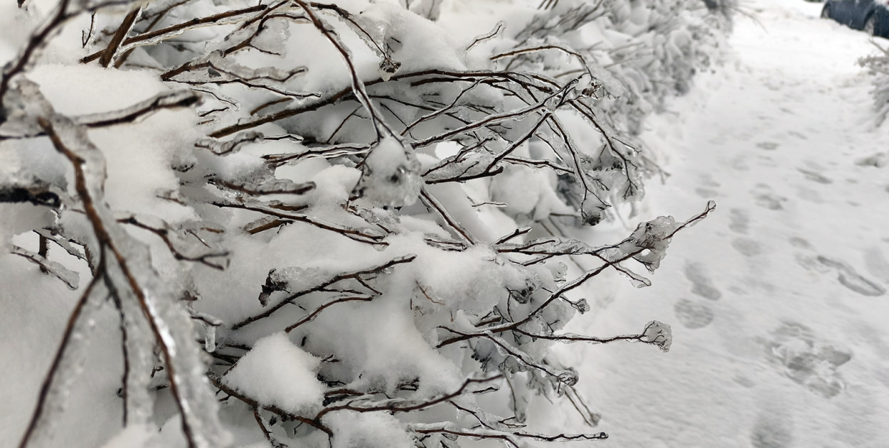 Na Kaszubach cały czas mróz będzie dawał w kość. Są nowe ostrzeżenia