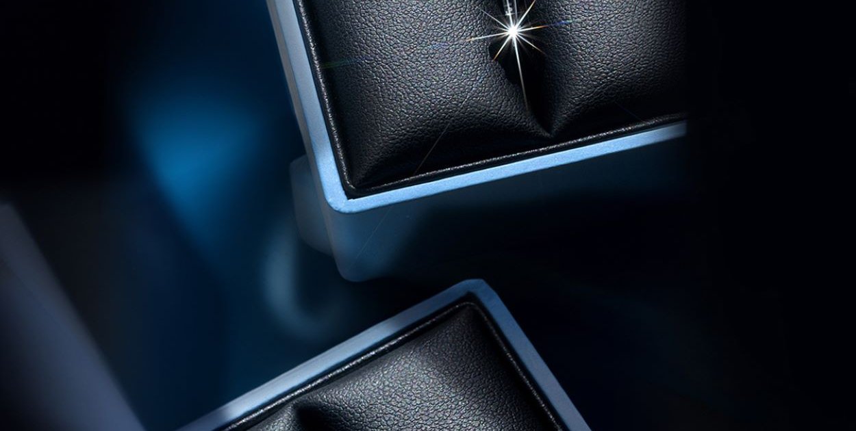 Dlaczego pierścionek z tanzanitem to dobry wybór na zaręczyny?