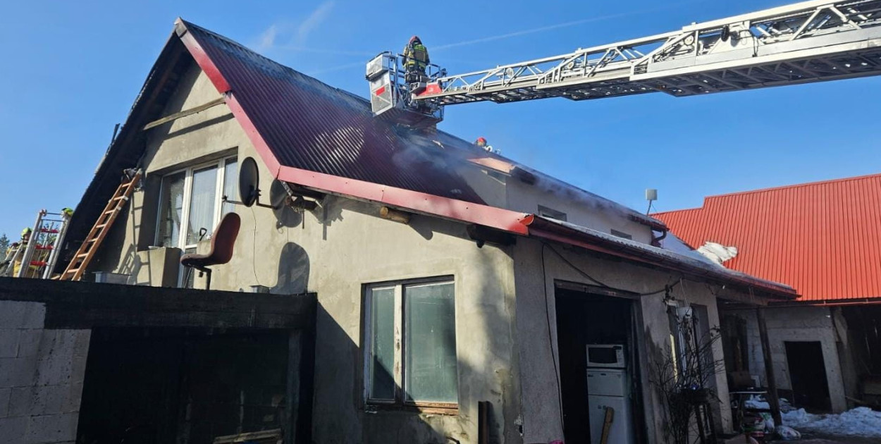Egiertowo. Poważny pożar budynku jednorodzinnego