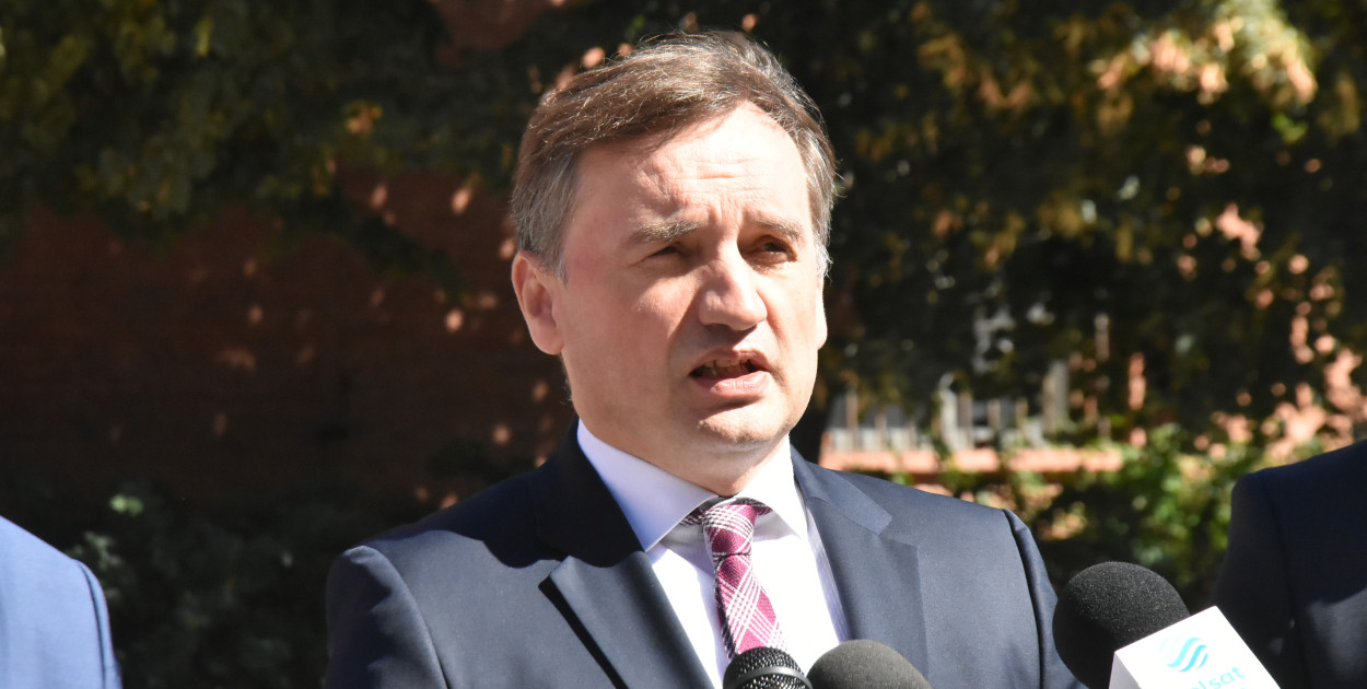 Ziobro straci dietę i 90 proc. wynagrodzenia? Jest zapowiedź marszałka Sejmu