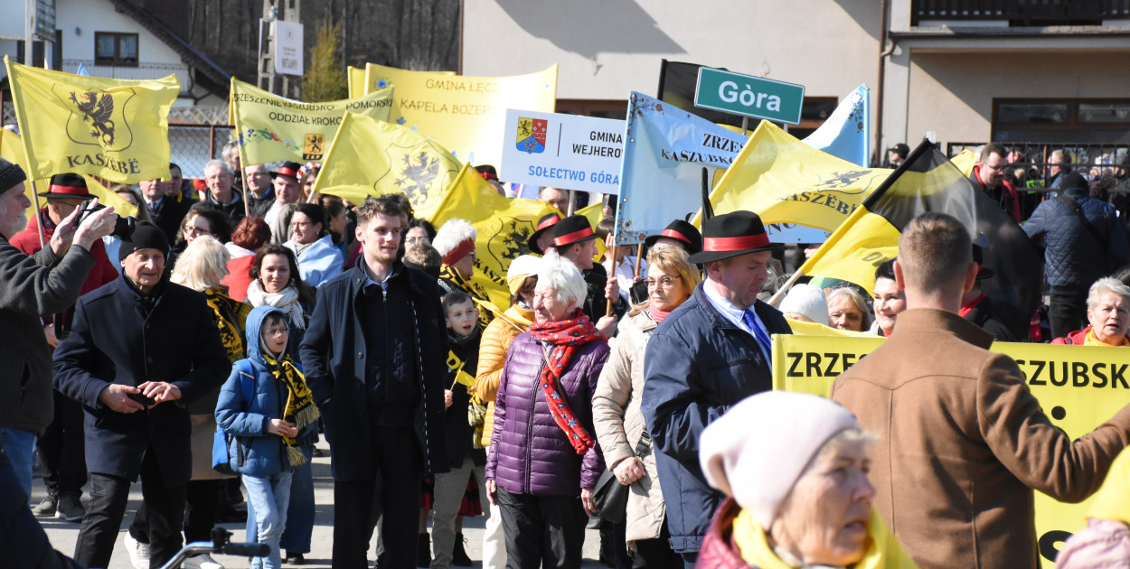 Somonino. Darmowy autokar na XX Dzień Jedności Kaszubów we Władysławowie