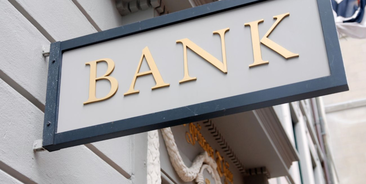 Szkodził interesom klientów? Duży bank z karą ponad 20 mln zł