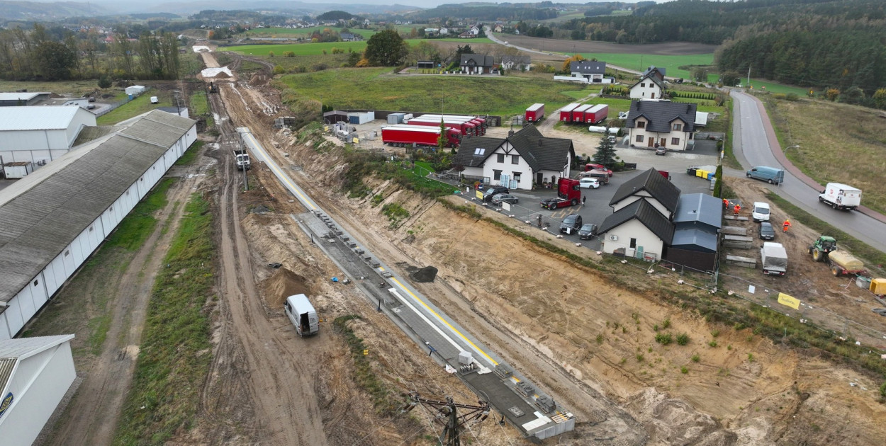 Somonino. Prace kolejowe utrudniają codzienność. Gdzie zgłaszać problemy?