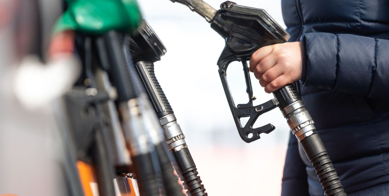 Rosną ceny hurtowe paliw. Efekt widać na stacjach benzynowych