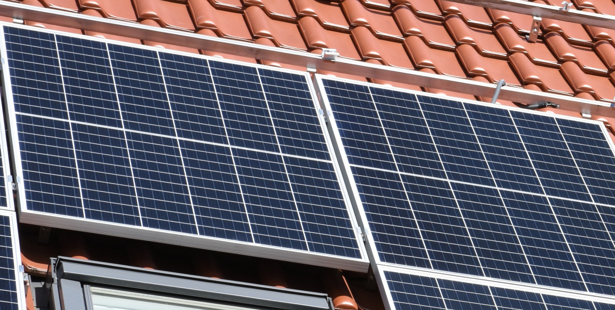 Kary dla firm z branży OZE za niedozwolone klauzule w umowach