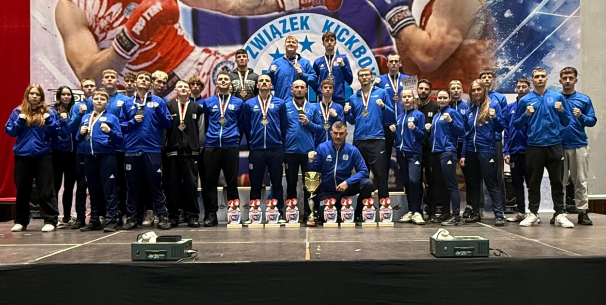 Rebelia Kartuzy drużynowym Mistrzem Polski w Kickboxingu Kick-light