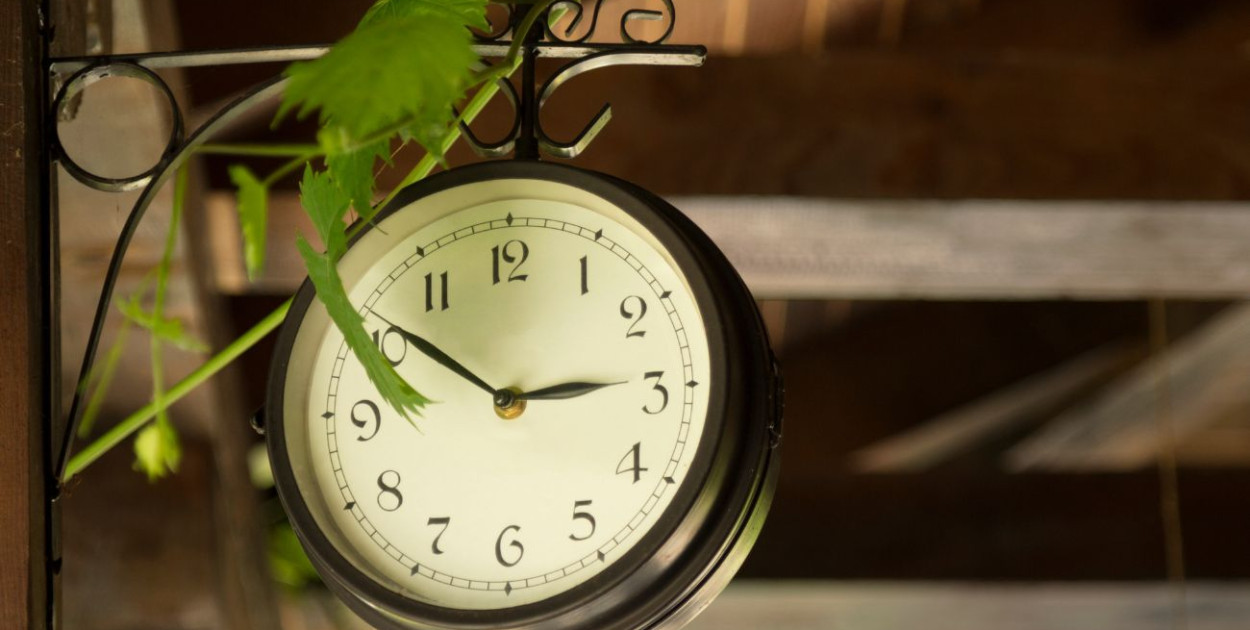 W nocy z soboty na niedzielę zmieniamy czas na letni