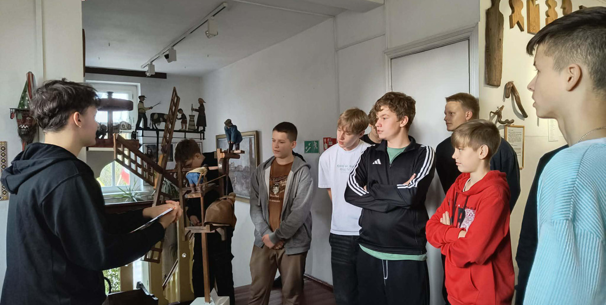 Młodzi ambasadorzy Kaszub ze "Wzgórza" dbają o tradycję i historię regionu